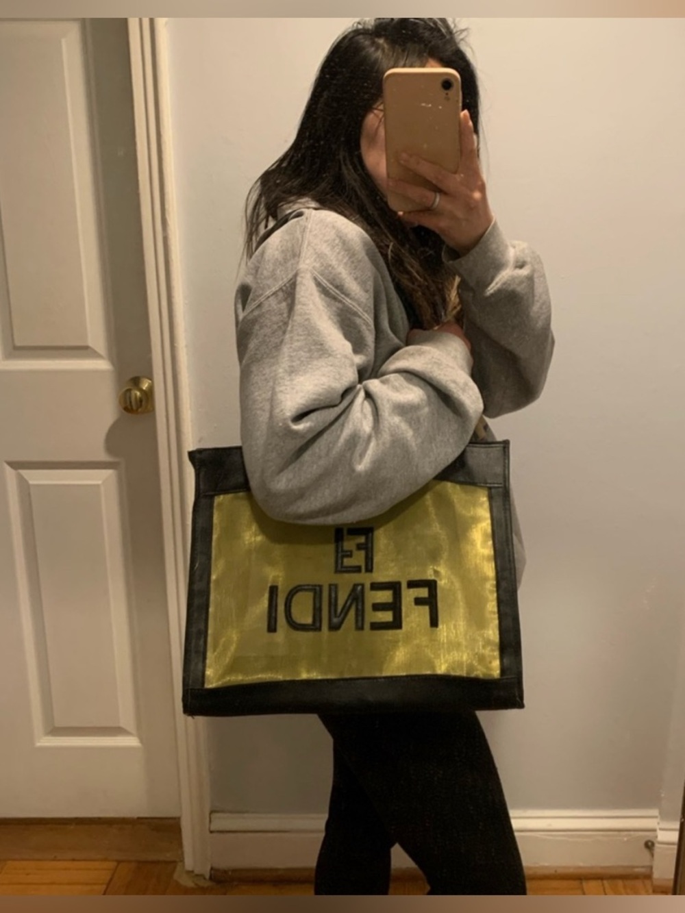 Fendi Black and Gold Mesh & Leather Tote Bag - Picture 3 of 10